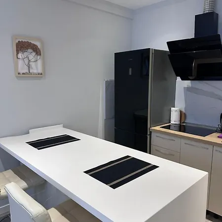 Elite 2 Apartamento *